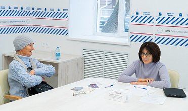 Депутат ЗС Татьяна Еременко провела прием граждан